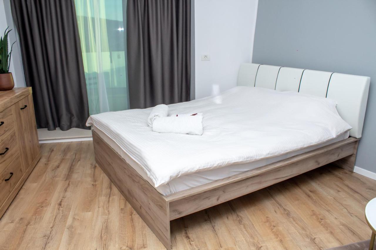 Wings Luxury Suites Cluj Napoca Bagian luar foto
