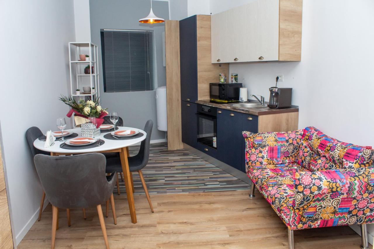 Wings Luxury Suites Cluj Napoca Bagian luar foto